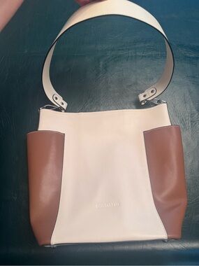 Bostanten Two-Tone Cream & Brown Shoulder Bag